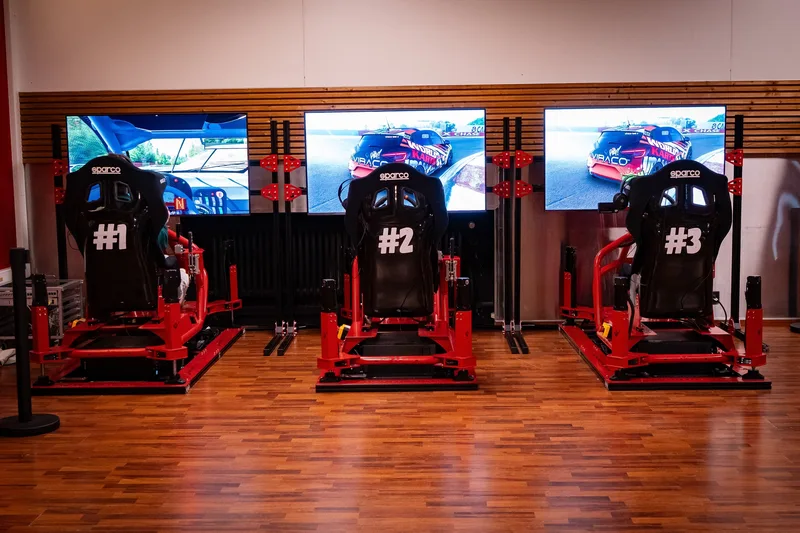 Simracen 2.0: volledig autonoom simcenter nu in Kortrijk